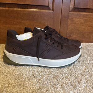 Ecco Men's Dark Brown Sneakers